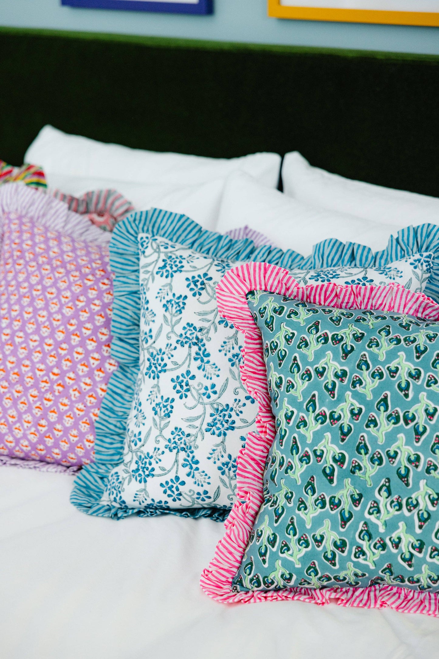 Ruffle Throw Pillow - Alice: WITH INSERT