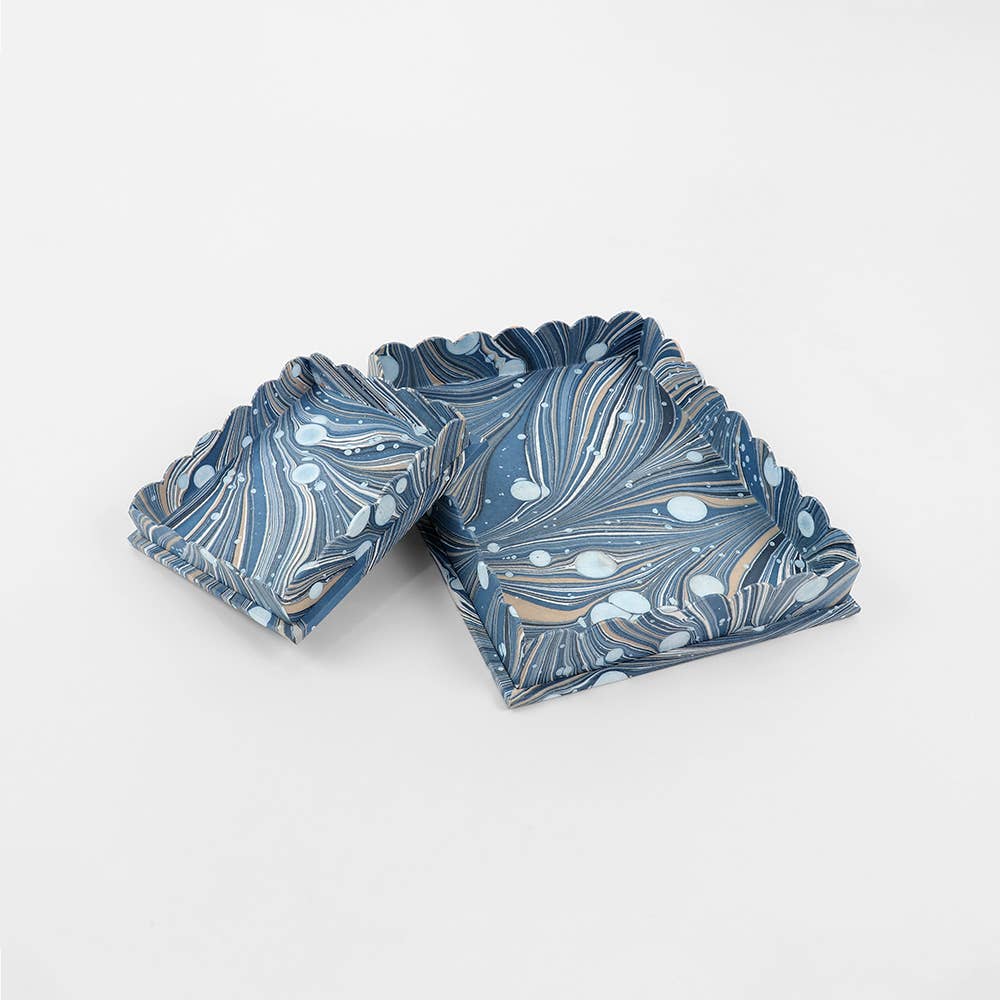 MARBLED SCALLOPED TRAY WHIRL BLUE LARGE