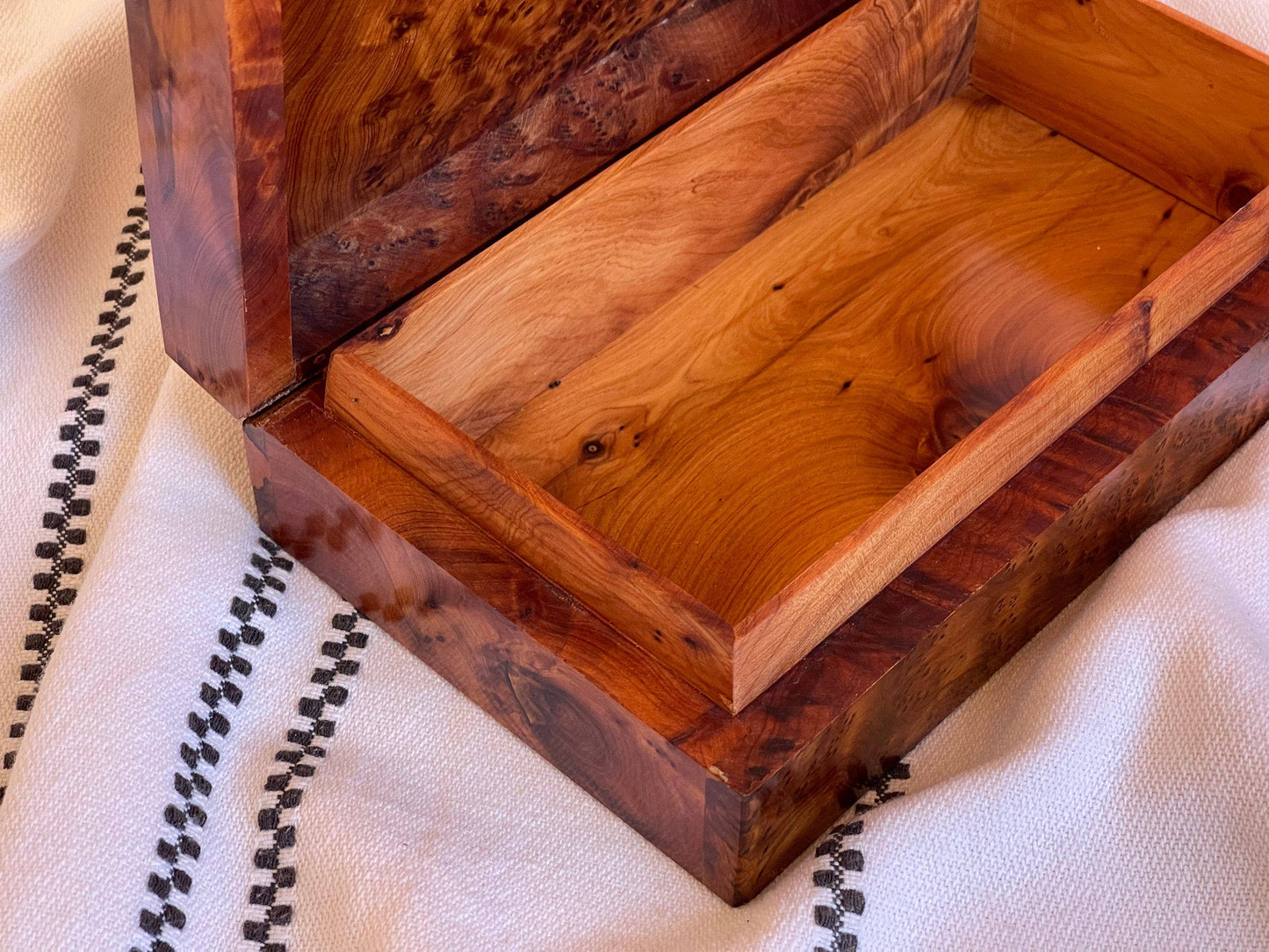 Burl Wooden Keepsake Box
