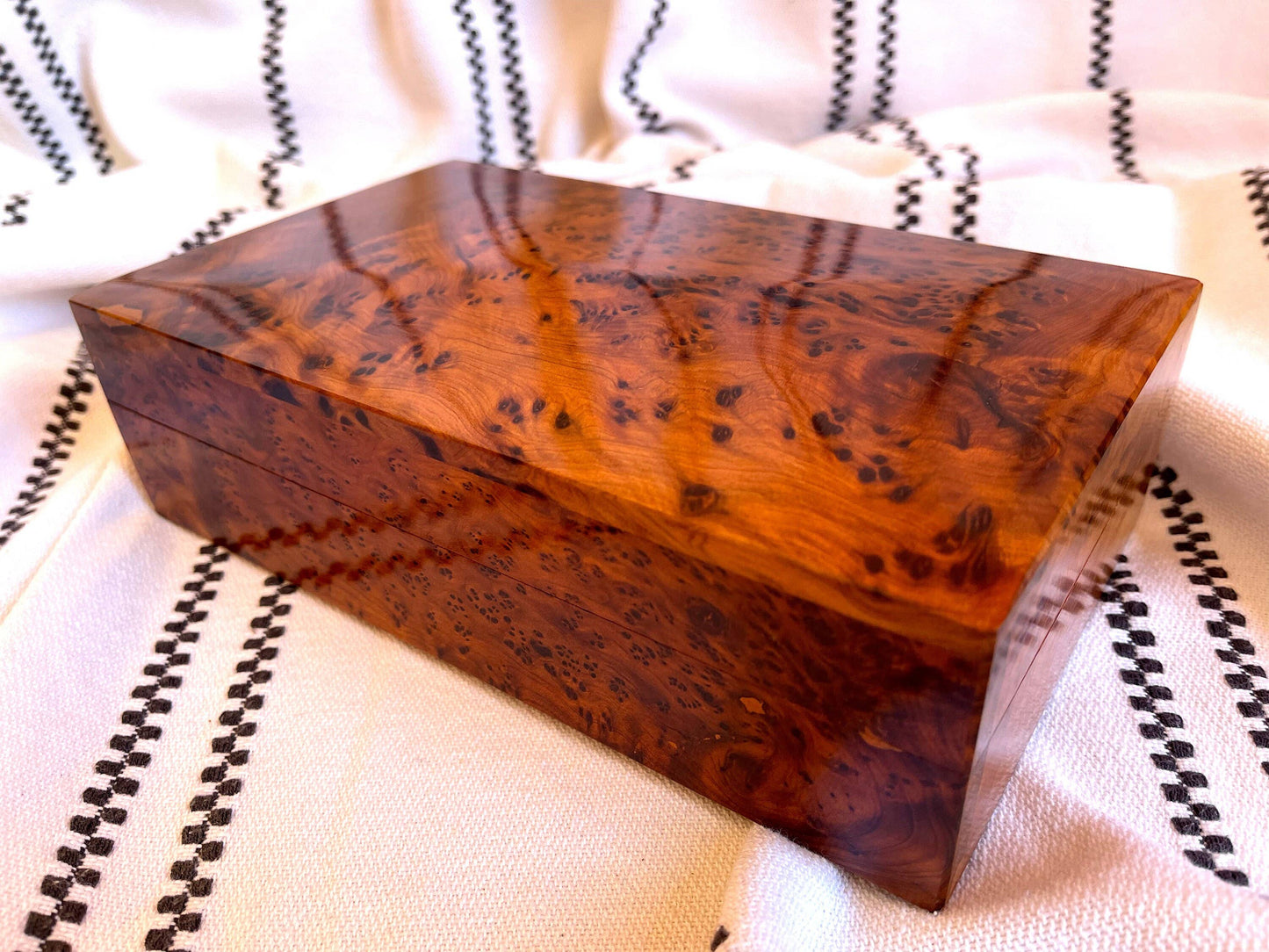 Burl Wooden Keepsake Box