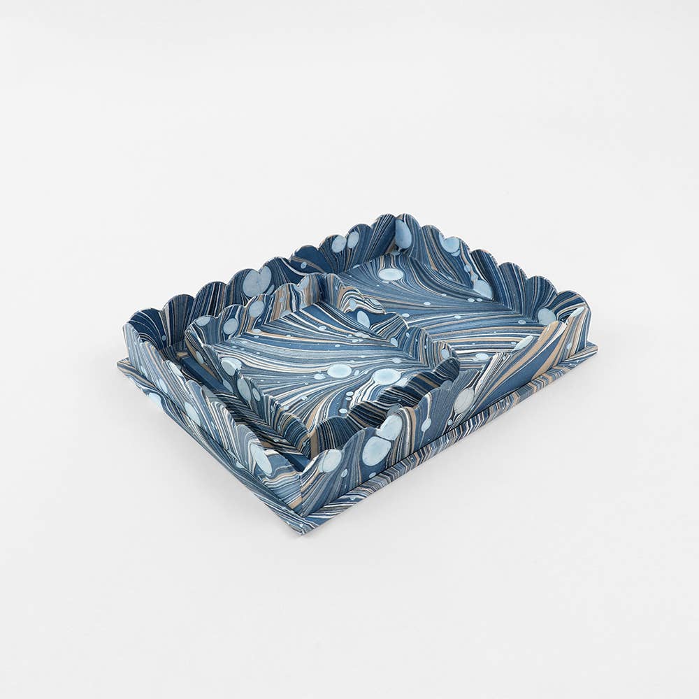 MARBLED SCALLOPED TRAY WHIRL BLUE LARGE