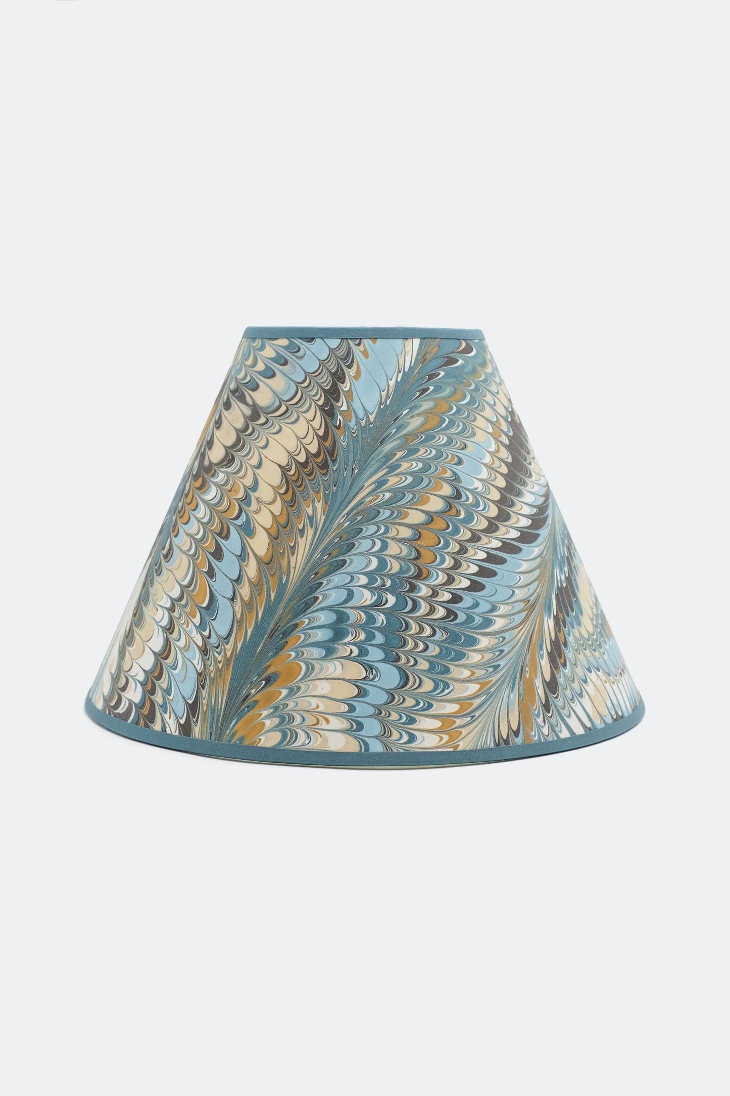 Nila Feathers Marbled Lampshade - 16"