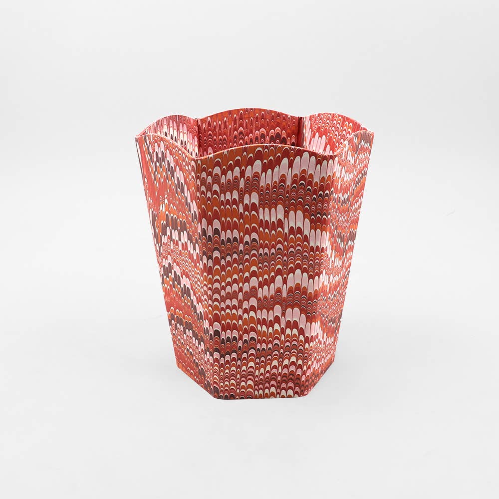 SCALLOPED COLLAPSIBLE BASKET - MARBLED MOUNTAIN RED