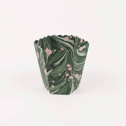 Hand Marbled Small Scalloped Basket - Green Fire Whirl