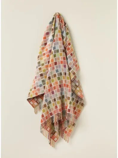 Contemporary Windowpane, Multi-Spot and Multi-Ribbon Range: Windowpane Beige