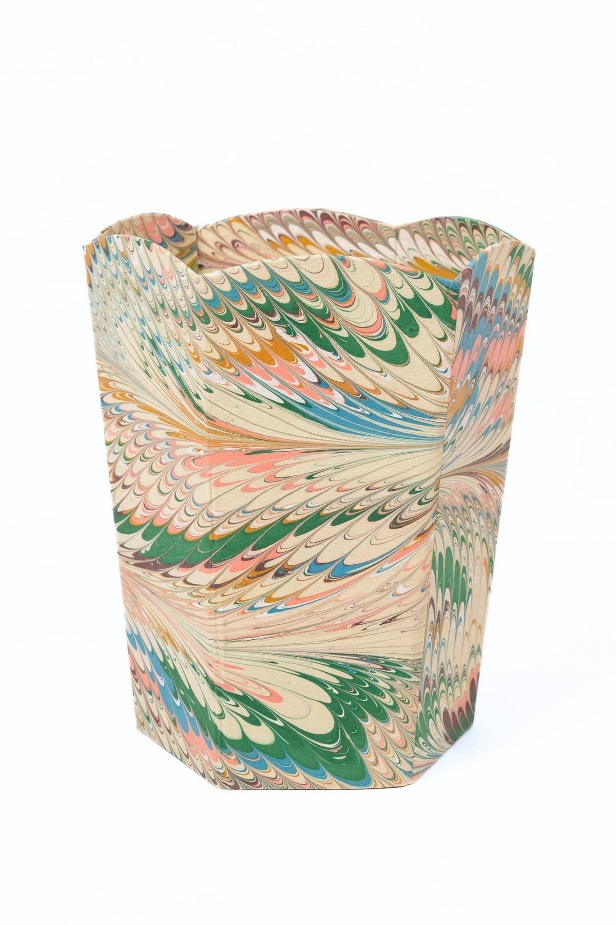 Flatiron Feathers Marbled Scallop Waste Bin