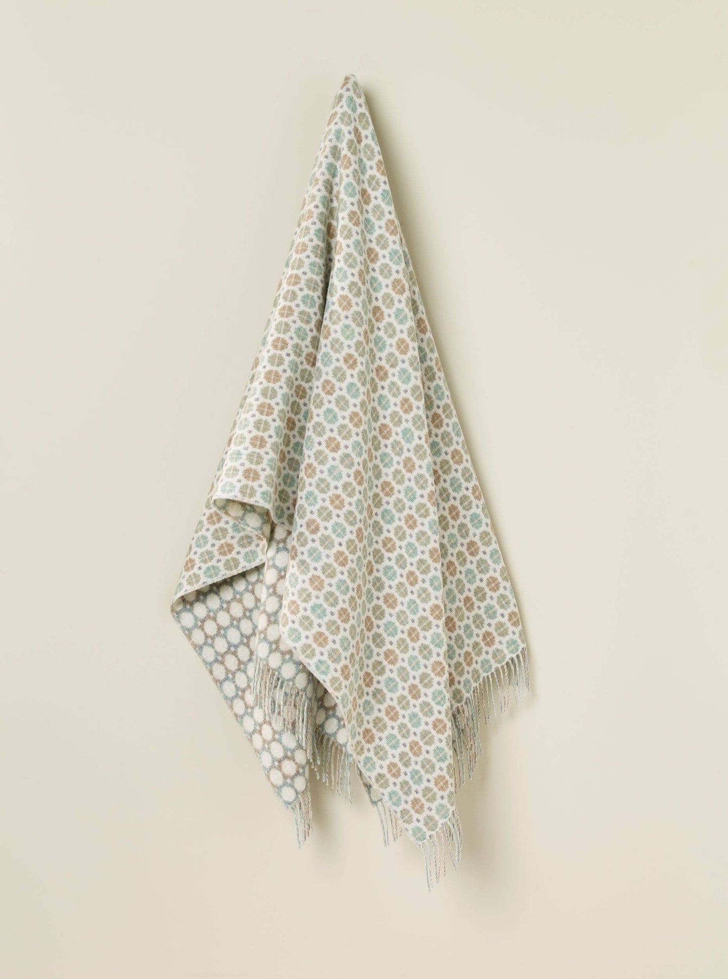 Merino Lambswool Throws-Clover