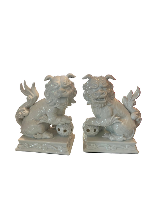 Vintage Pair of Ceramic Foo Dogs