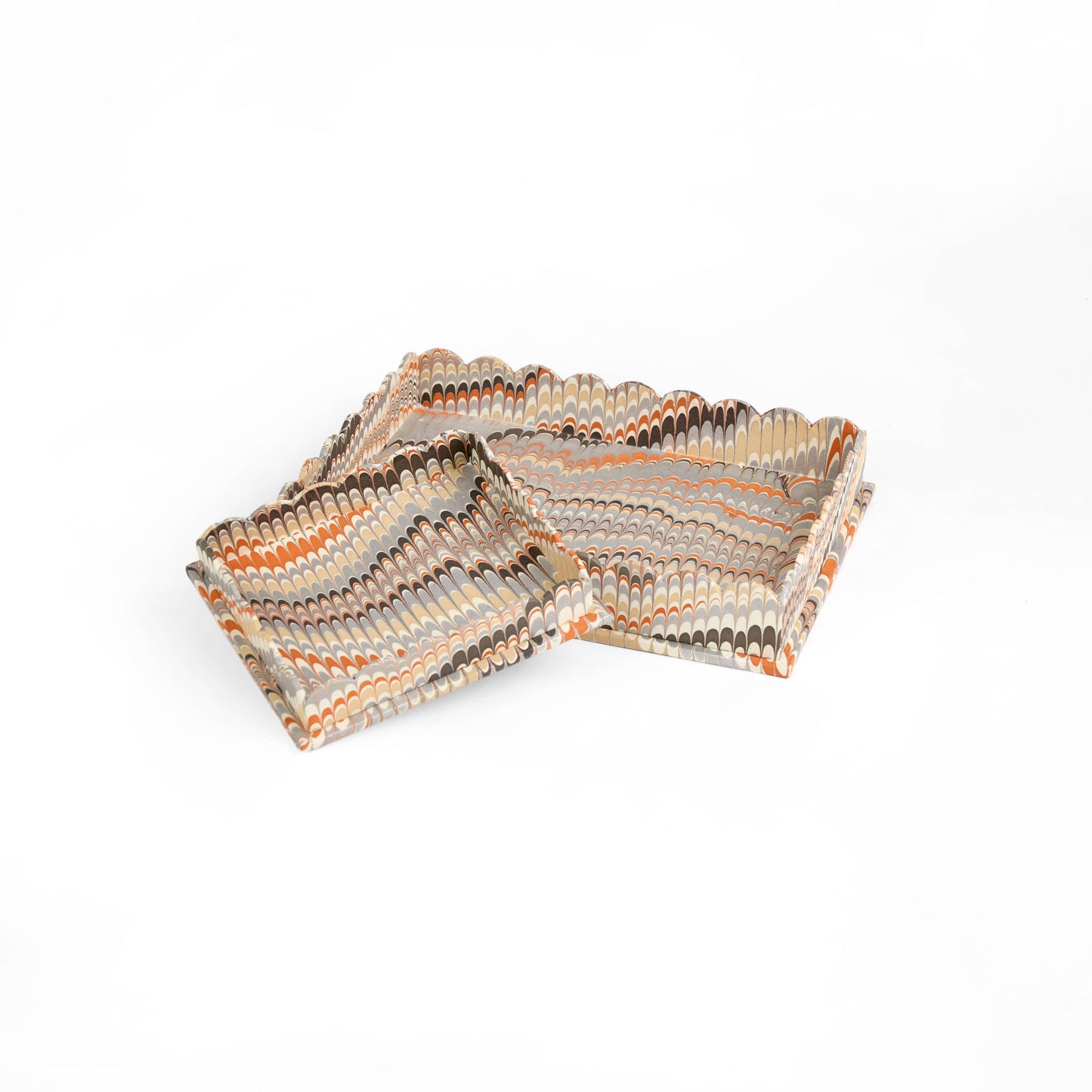 MARBLED SCALLOPED TRAY SET - ORANGE SILVER MOUNTAIN
