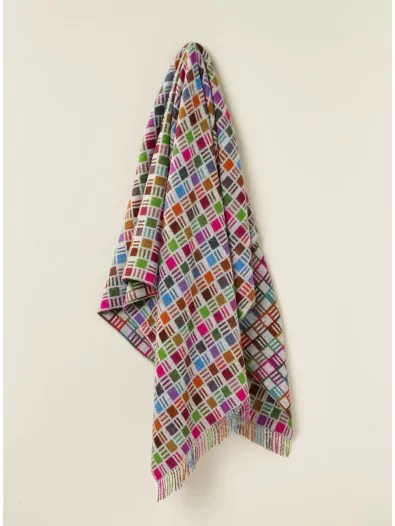 Contemporary Windowpane, Multi-Spot and Multi-Ribbon Range: Windowpane Beige