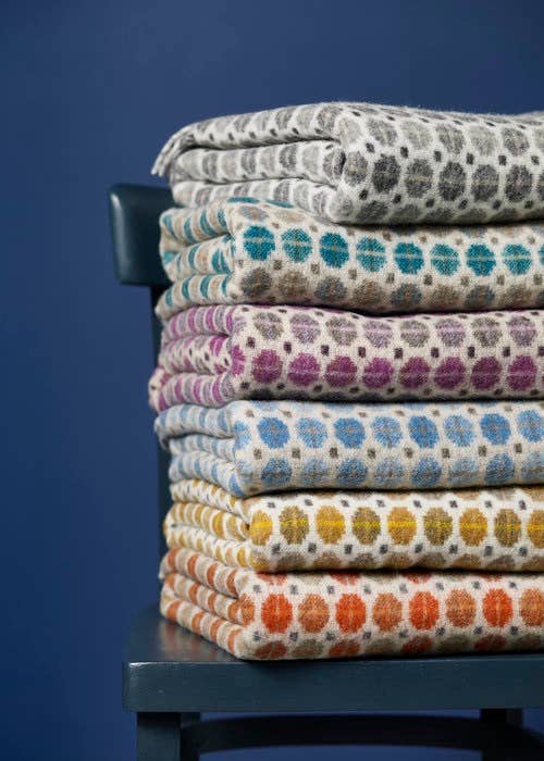 Merino Lambswool Throws-Clover